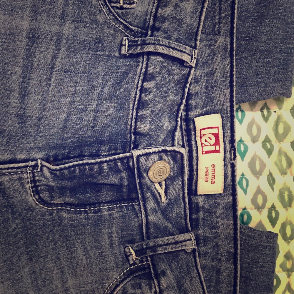 Skinny jeans